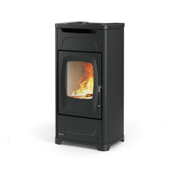 Stufa a Legna Larissa Nera 9,3 Kw La Nordica Extraflame
