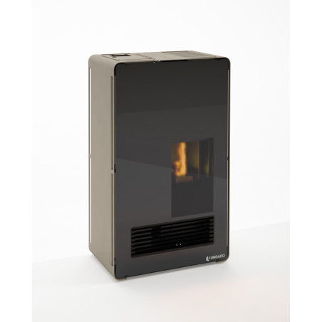 Liby Plus colore sabbia stufa a Pellet 7,7 Kw Ungaro