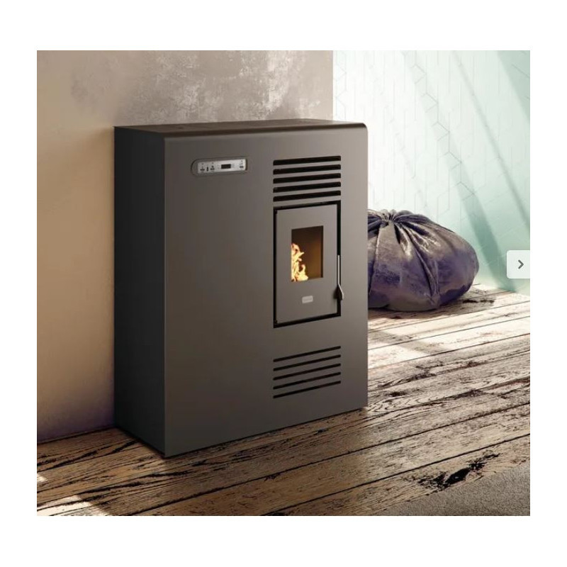 Camilla / Tina / Matilde stufa pellet 4 kw Eva Calor Punto Fuoco colore NERO