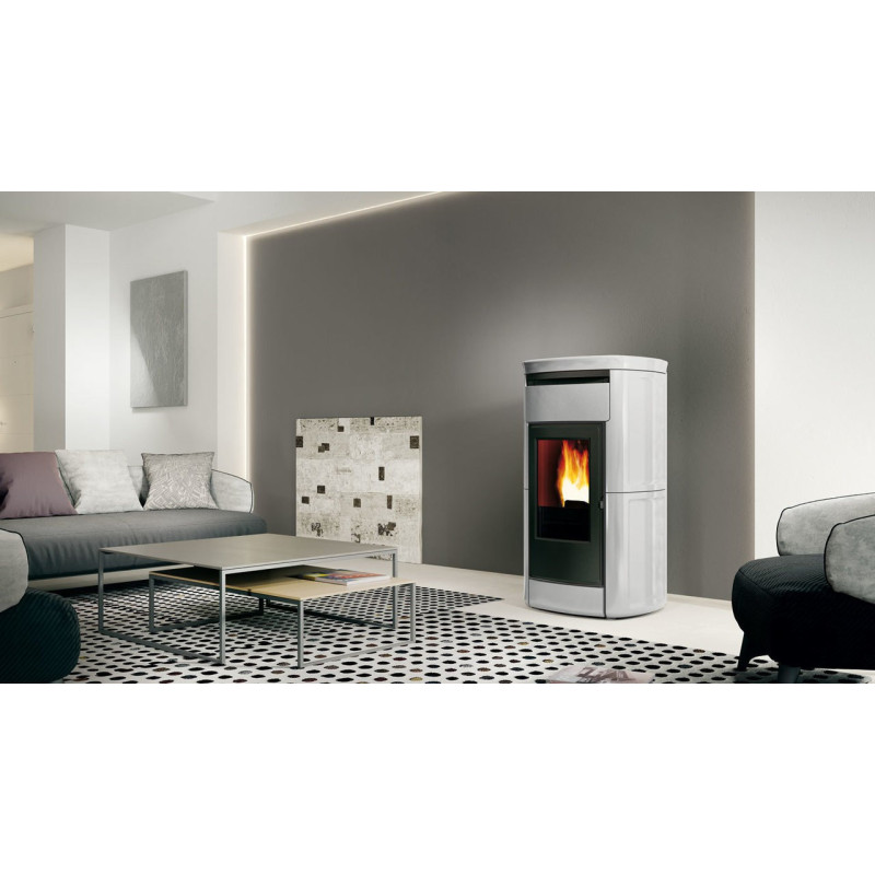 Kira Pellet Stove In Ceramic White 14,3 KW Edilkamin