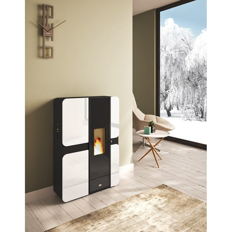 Kendra stufa a pellet  in vetro bianco  eva calor 7,5 KW